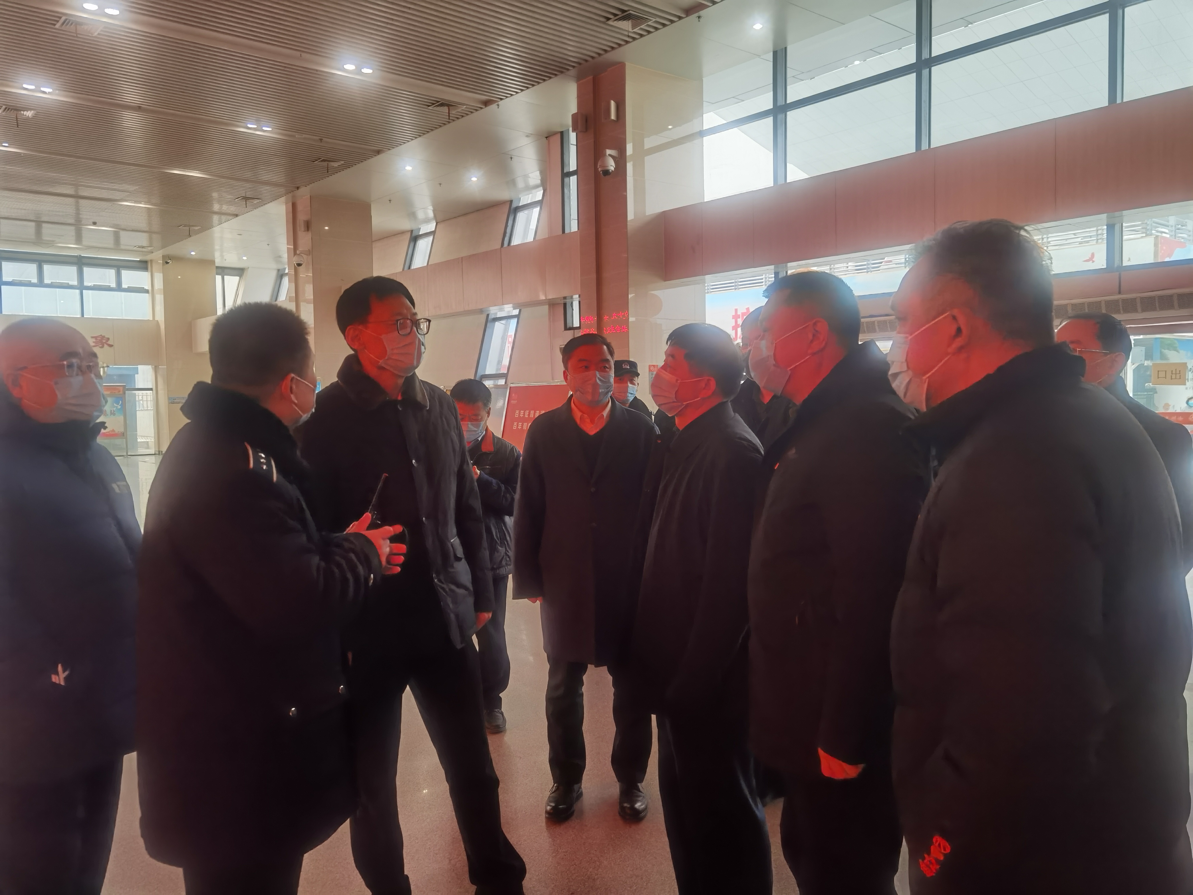 副市长赵立群到汽车东站检查宁静生产和疫情防控事情