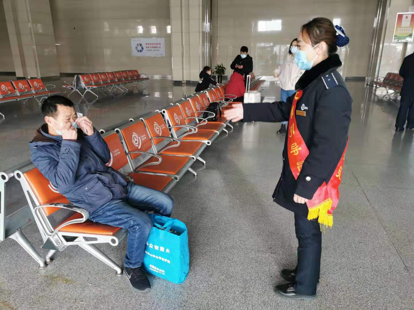 徐州汽车客运东站启动大雾天气应急预案 确保旅客宁静出行